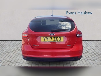 Used Ford Focus 2017 for sale - 78149131: Photo