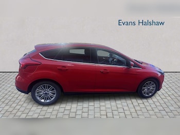 Used Ford Focus 2017 for sale - 78149131: Photo