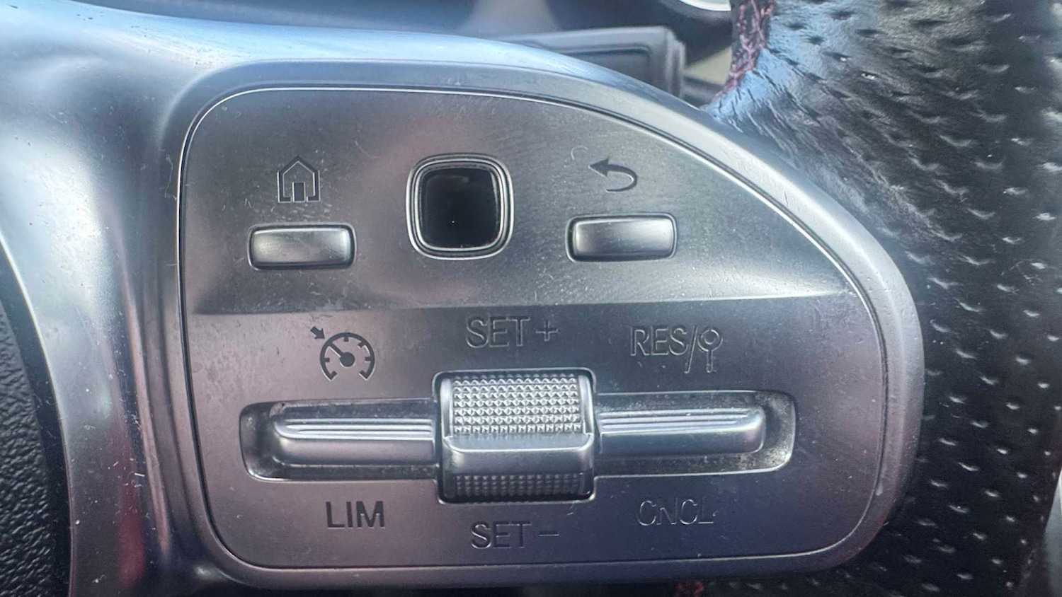 Used Mercedes-Benz CLA 2022 for sale - 77772056: Photo 25