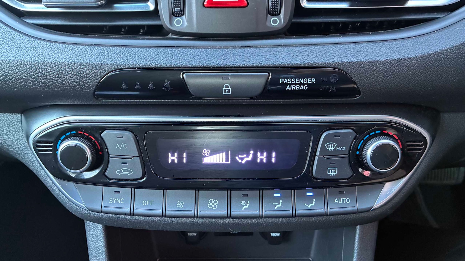 Used Hyundai i30 2021 for sale - 77565760: Photo 22