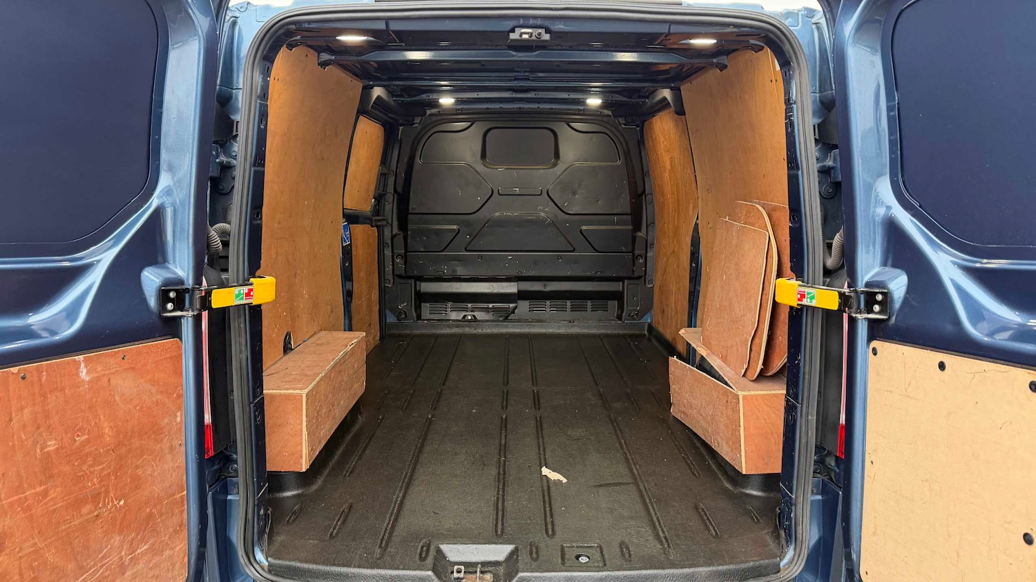 Used Ford Transit Custom 2021 for sale - 77044112: Photo 14