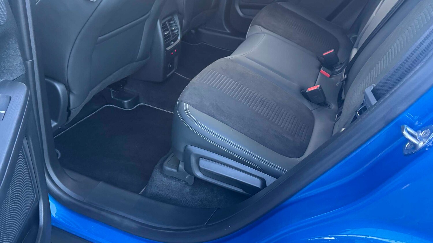 Used Ford Kuga 2025 for sale - 76804780: Photo 19