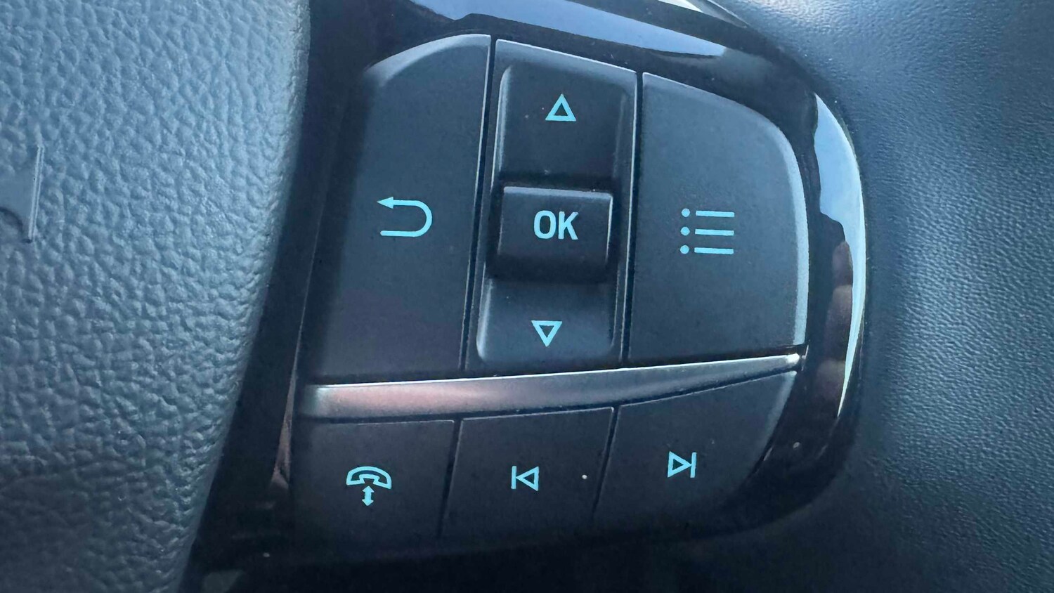 Used Ford Kuga 2025 for sale - 76804780: Photo 29