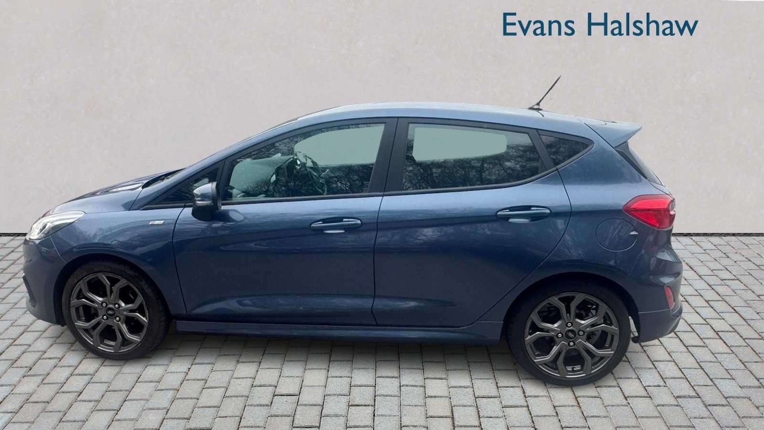 Used Ford Fiesta 2019 for sale - 78149144: Photo 2