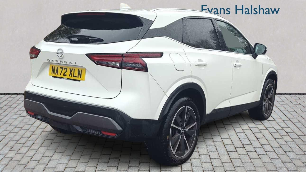 Used Nissan Qashqai 2022 for sale - 76610493: Photo 2