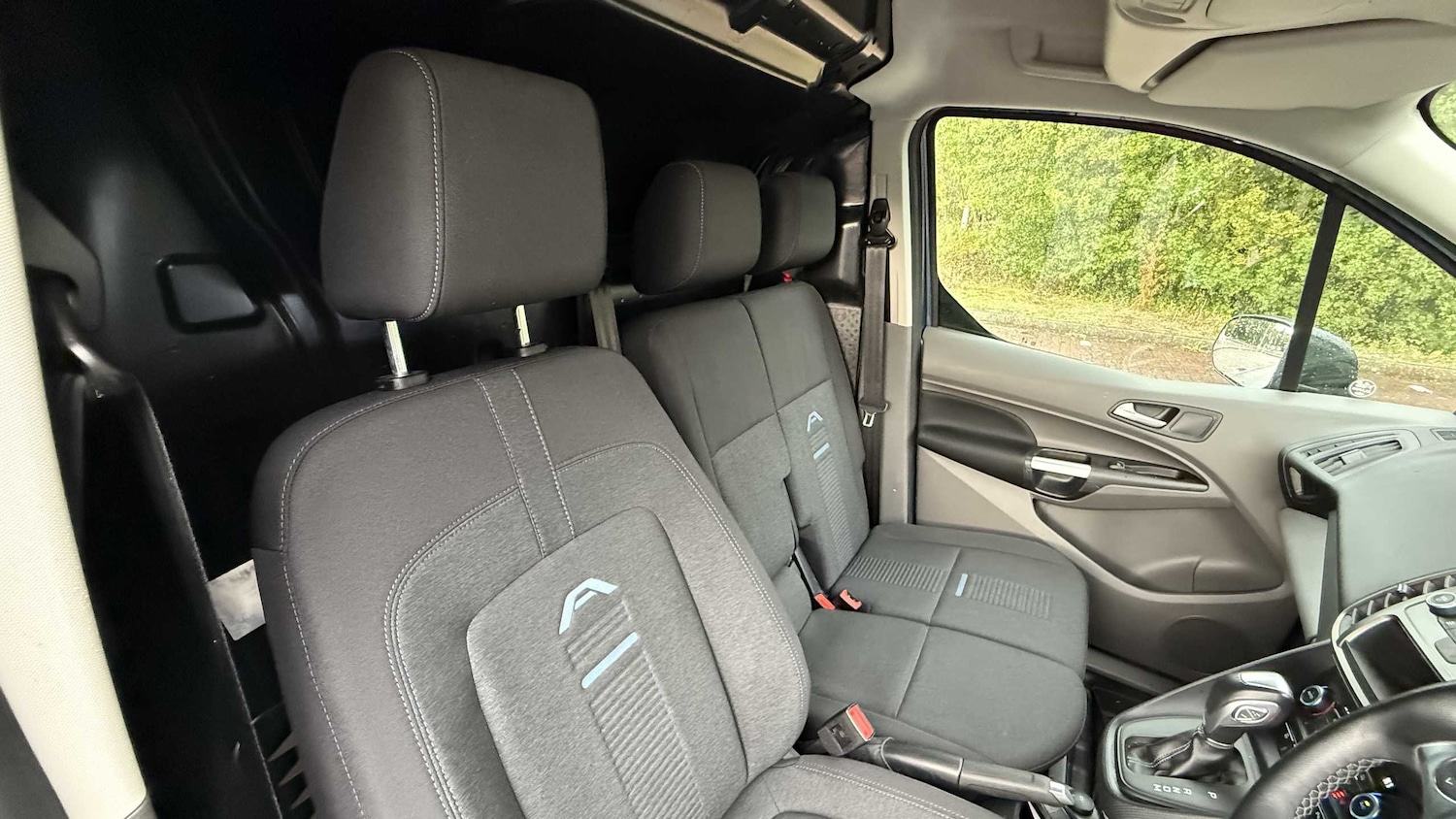 Used Ford Transit Connect 2023 for sale - 75772268: Photo 27