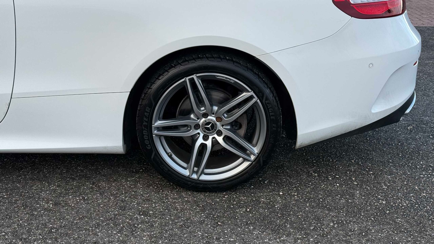 Used Mercedes-Benz E Class 2018 for sale - 76774115: Photo 11