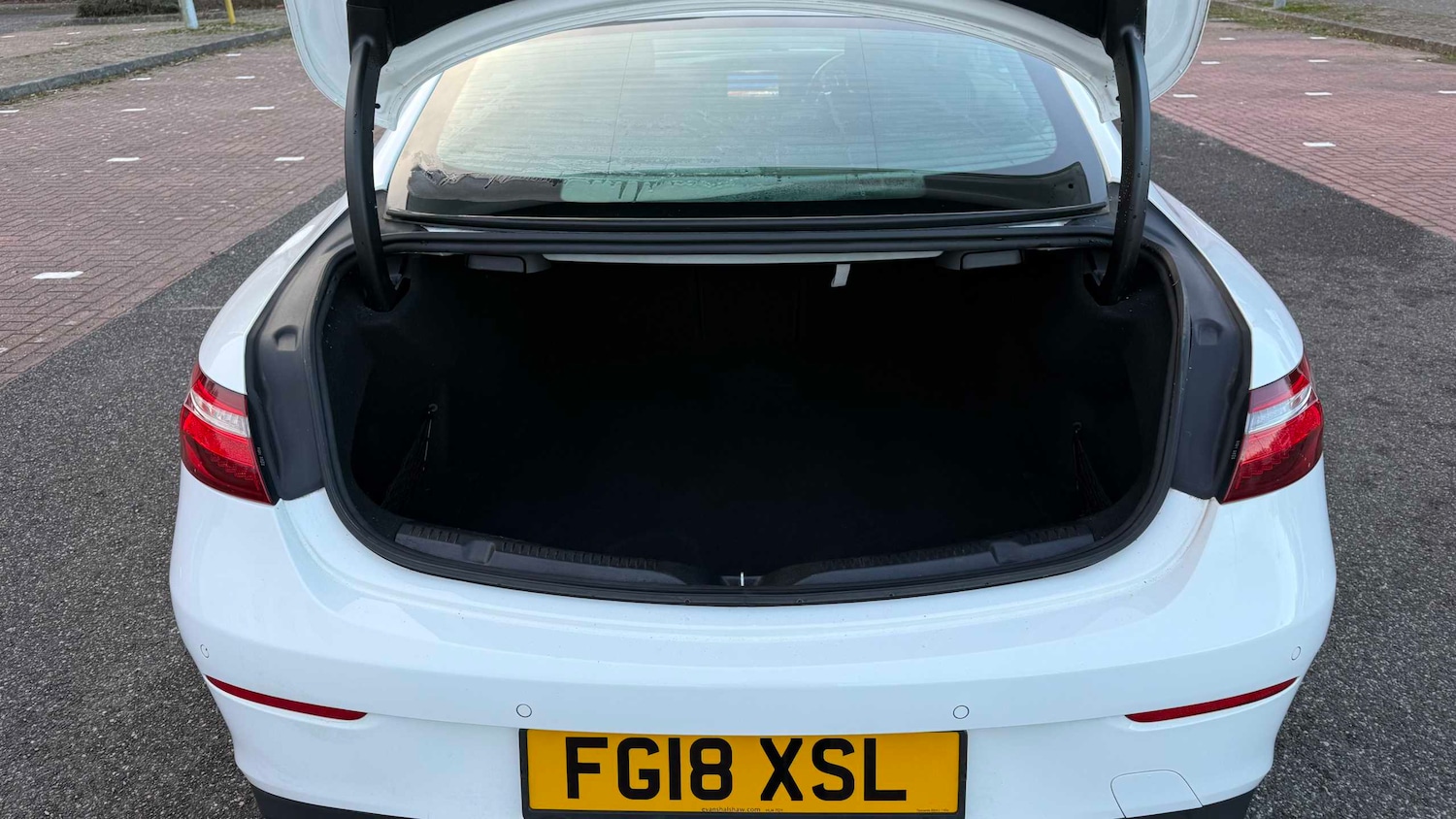 Used Mercedes-Benz E Class 2018 for sale - 76774115: Photo 14