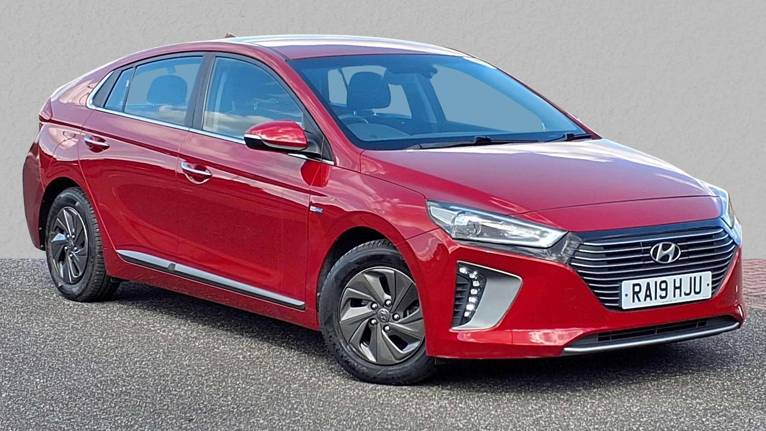 Used Hyundai IONIQ 2019 for sale - 76390665: Photo 1