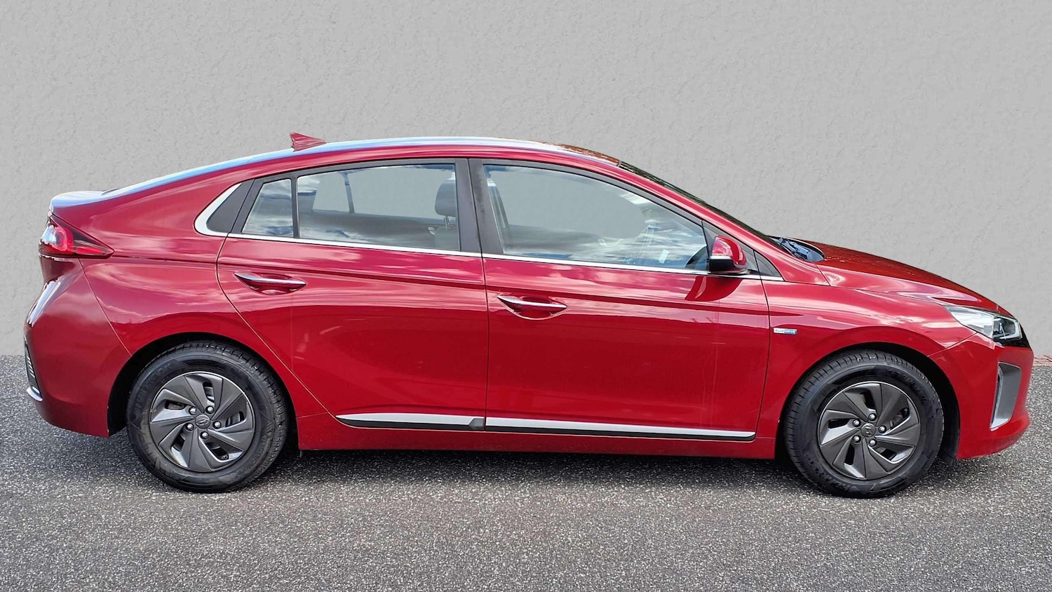 Used Hyundai IONIQ 2019 for sale - 76390665: Photo 3