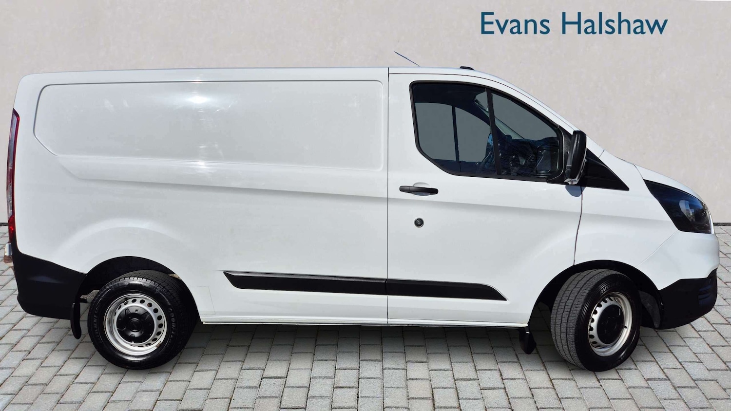 Used Ford Transit Custom for sale - 78090236: Photo 2
