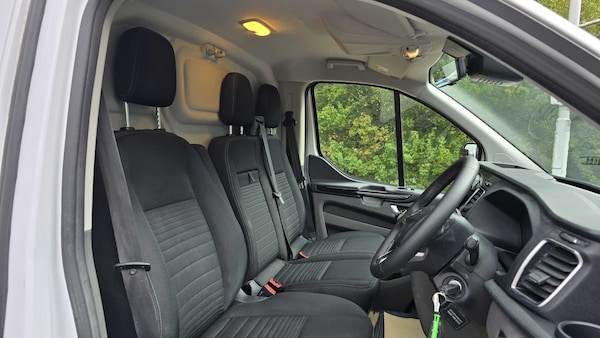Used Ford Transit Custom 2023 for sale - 75566530: Photo 19