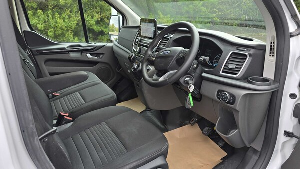 Used Ford Transit Custom 2023 for sale - 75566530: Photo 21