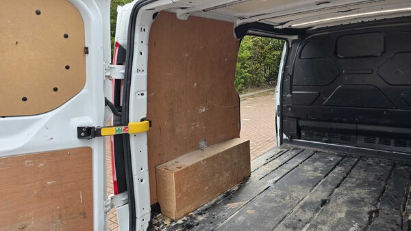 Used Ford Transit Custom 2023 for sale - 75566530: Photo 9