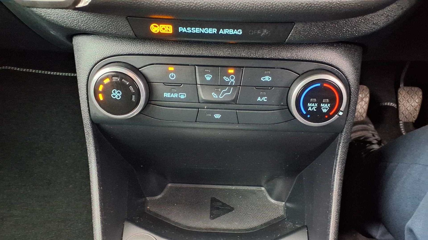 Vehicle 28