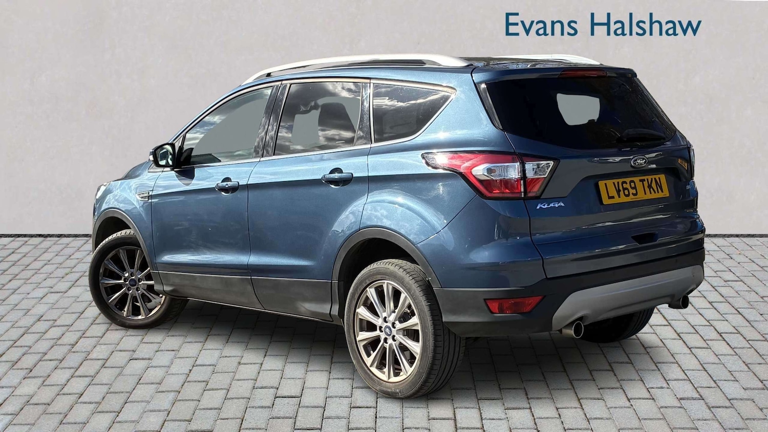 Used Ford Kuga 2019 for sale - 78129630: Photo 2