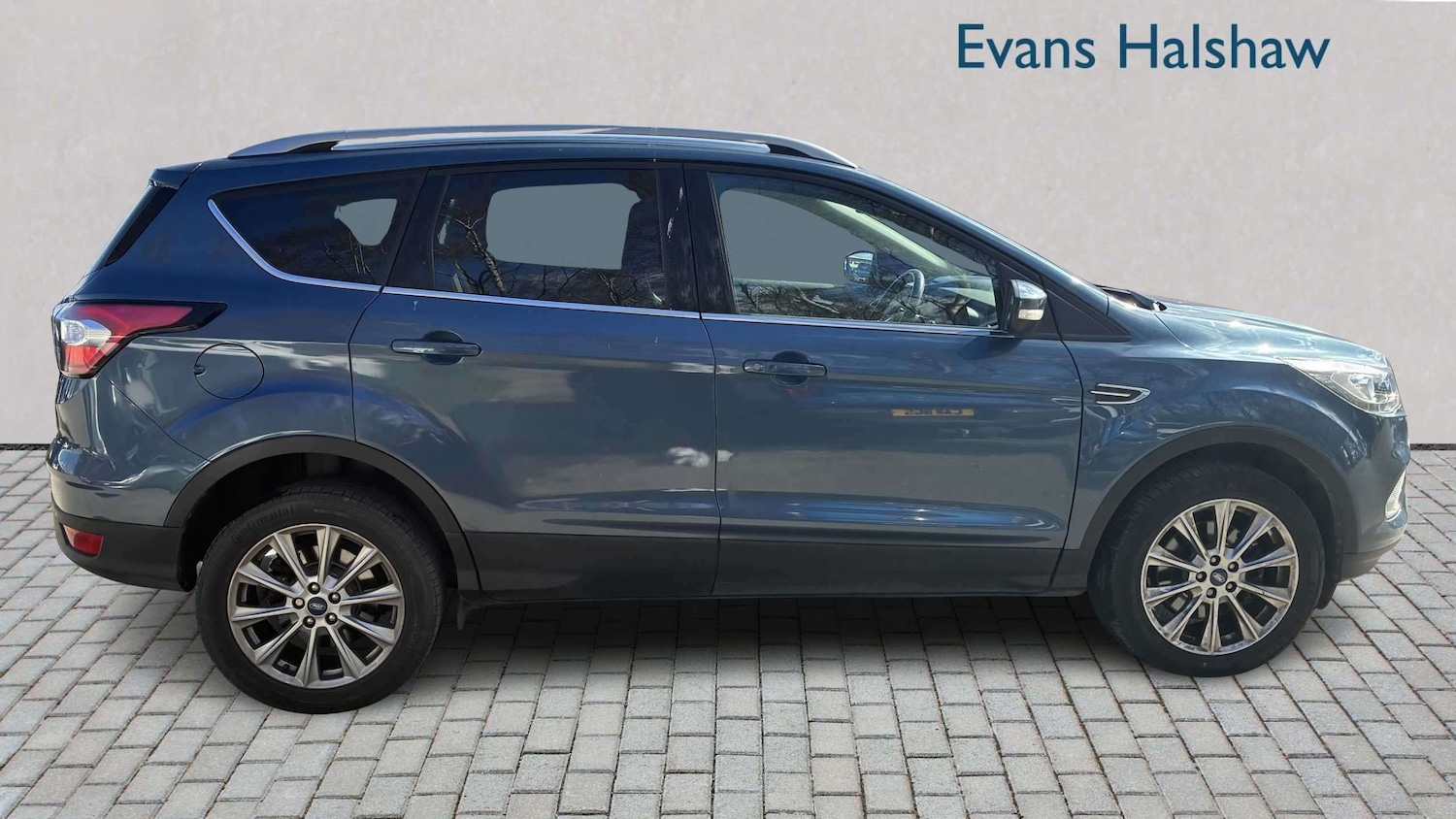 Used Ford Kuga 2019 for sale - 78129630: Photo 3