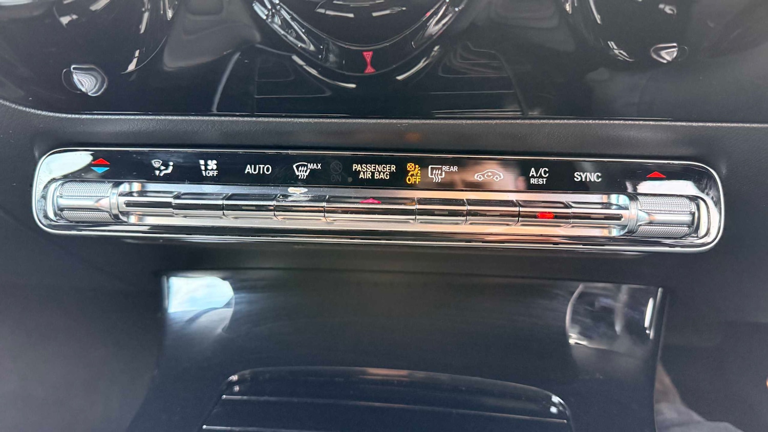 Used Mercedes-Benz A-Class 2019 for sale - 76889845: Photo 26