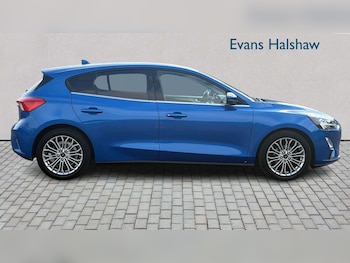 Used Ford Focus 2021 for sale - 79065436: Photo