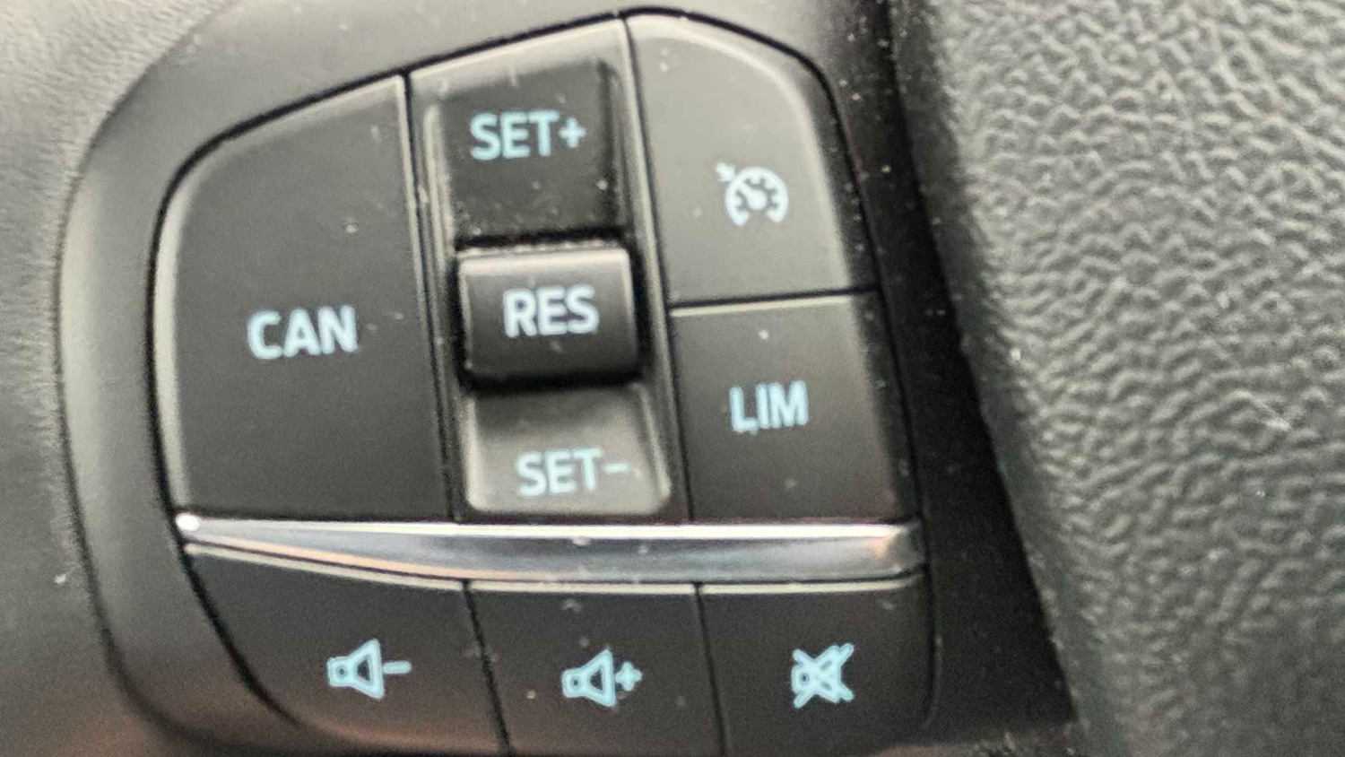 Used Ford Puma 2023 for sale - 76661973: Photo 27