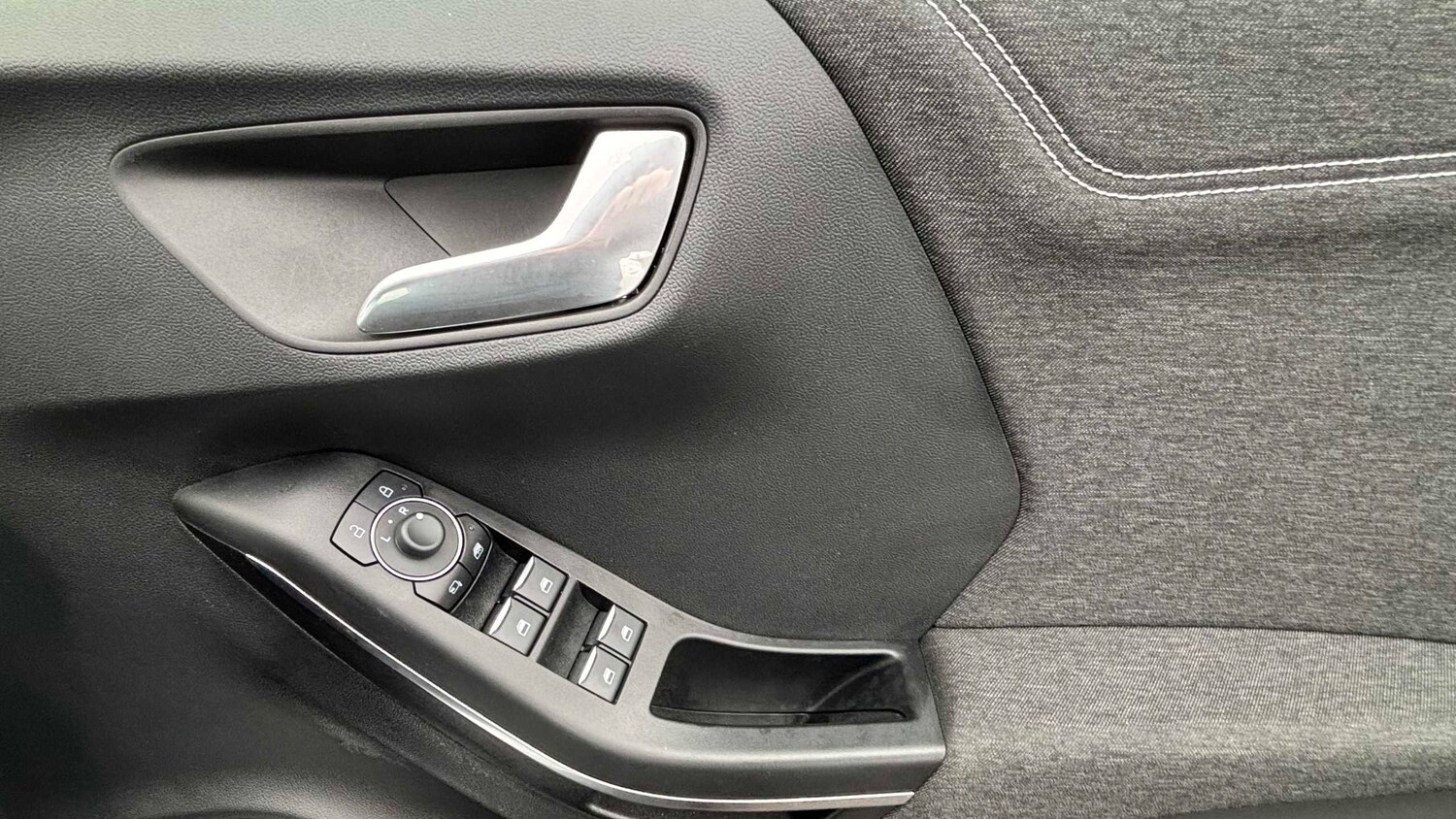 Used Ford Puma 2023 for sale - 76661973: Photo 30