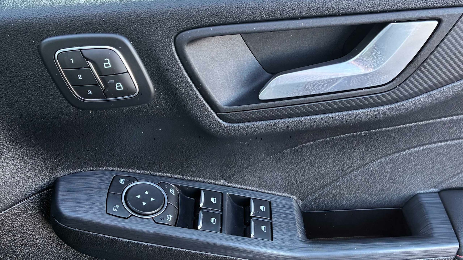 Used Ford Kuga 2025 for sale - 76705094: Photo 32