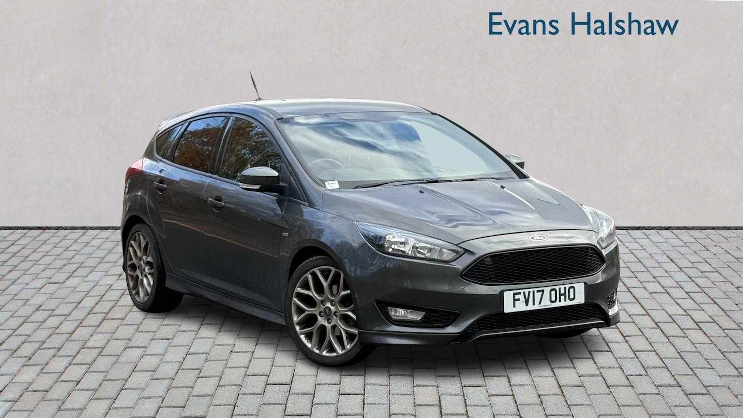 Used Ford Focus 2017 for sale - 76553120: Photo 1