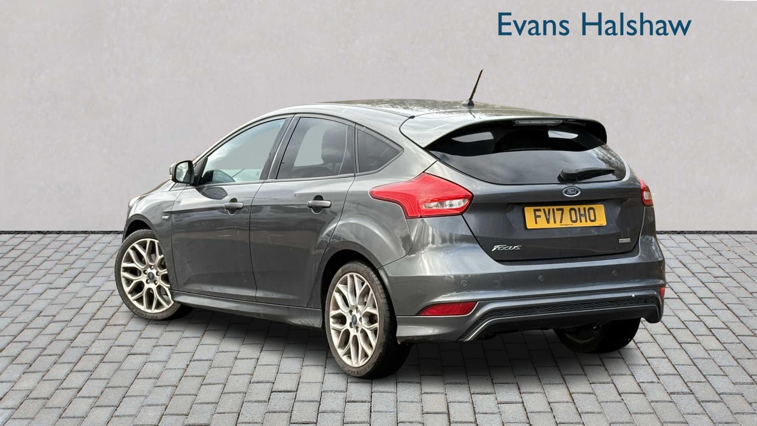 Used Ford Focus 2017 for sale - 76553120: Photo 6