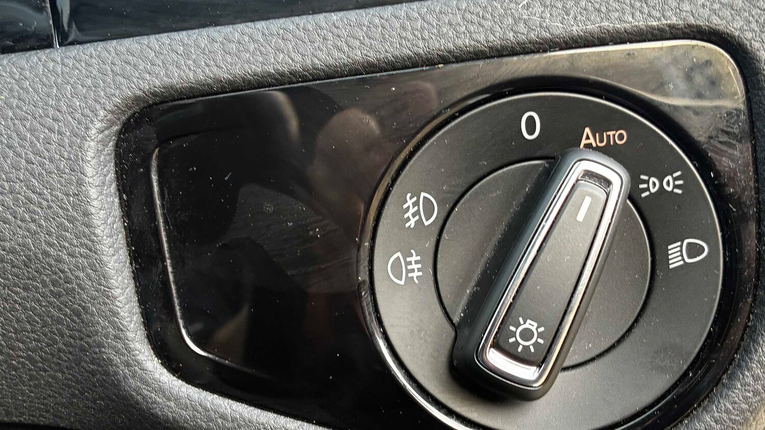 Used Volkswagen Golf 2018 for sale - 76272253: Photo 30