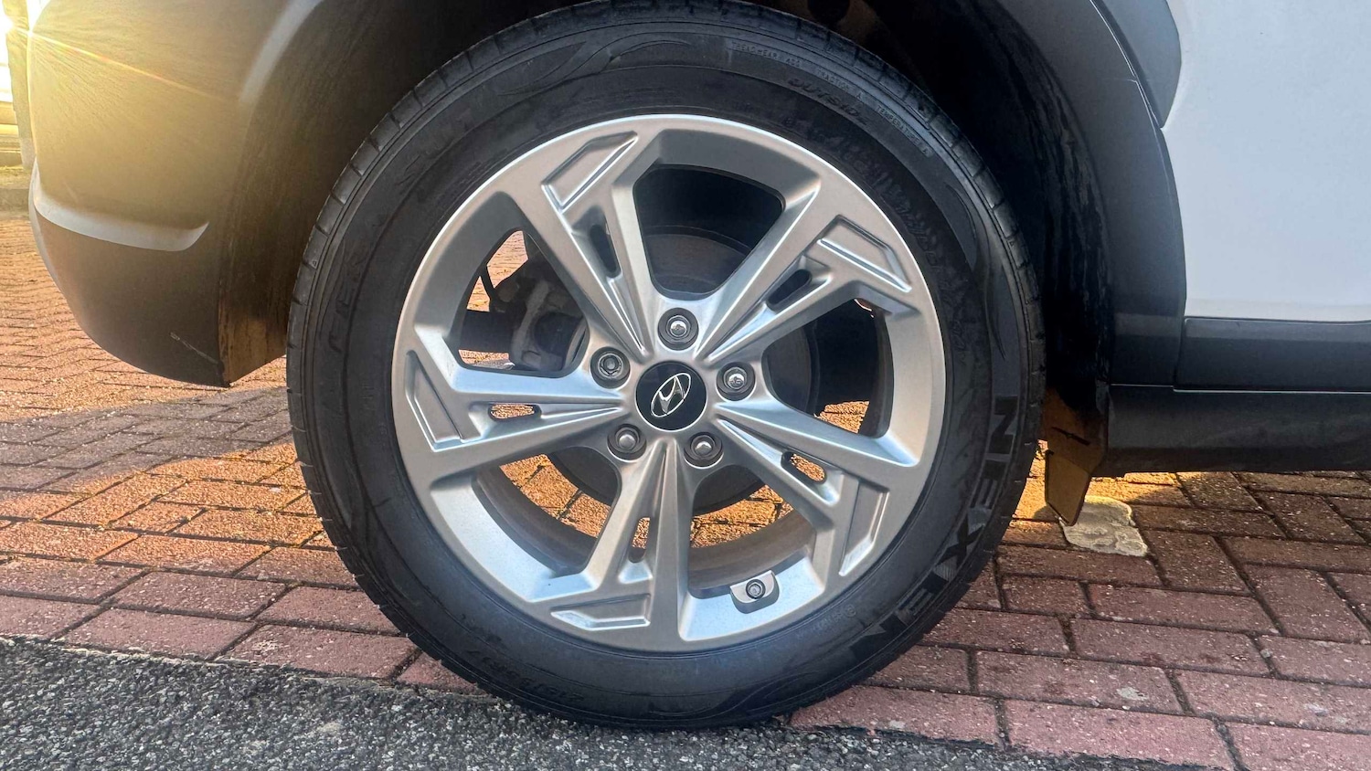 Used Hyundai KONA 2021 for sale - 77270262: Photo 9