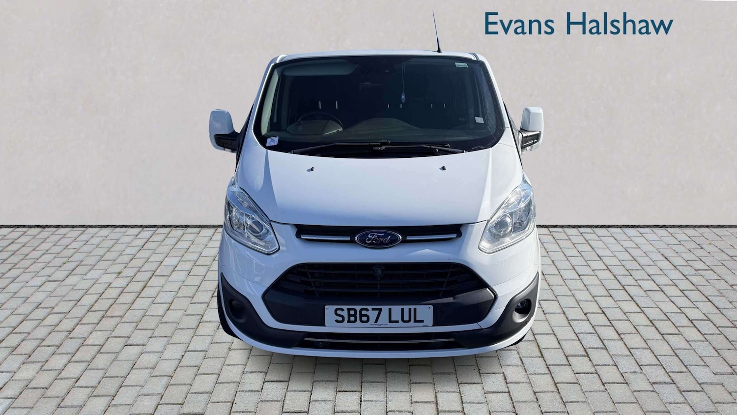 Used Ford Transit Custom 2018 for sale - 77827264: Photo 2