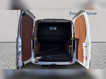 Used Ford Transit Custom 2018 for sale - 77827264: Photo