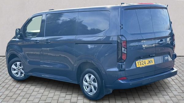 Used Ford Transit Custom 2024 for sale - 76230429: Photo 2