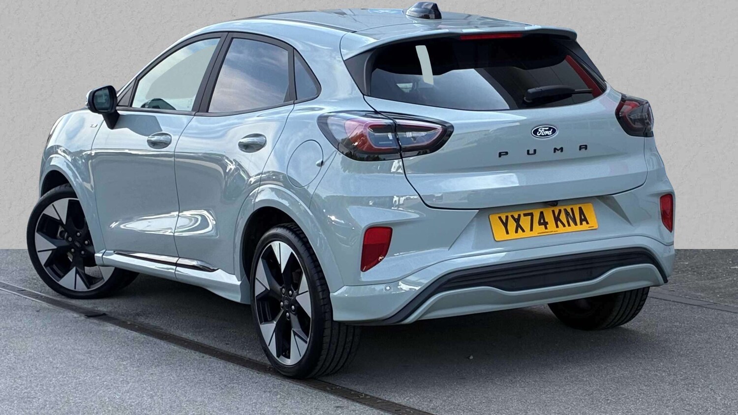 Used Ford Puma 2024 for sale - 75903569: Photo 2