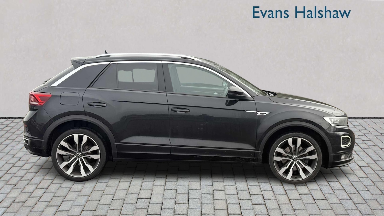 Used Volkswagen T-Roc 2021 for sale - 77333859: Photo 3