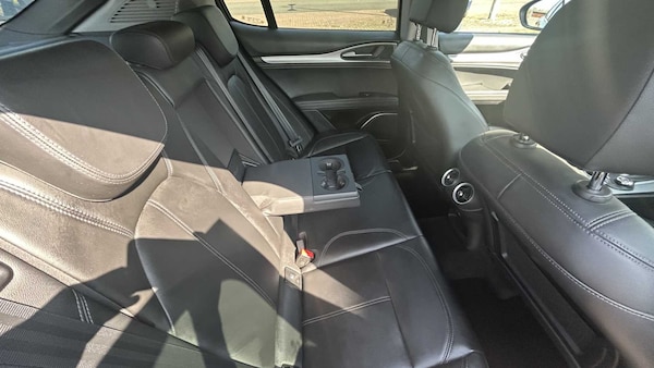 Used Alfa Romeo Stelvio 2019 for sale - 76192025: Photo 10
