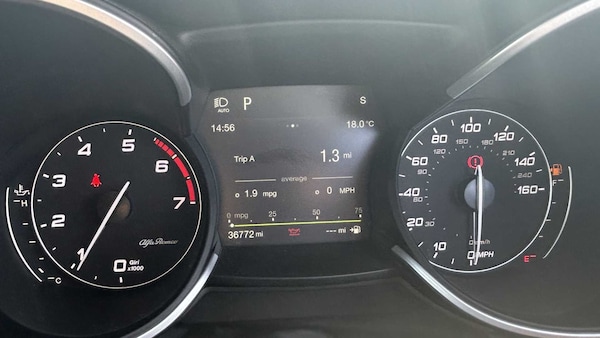 Used Alfa Romeo Stelvio 2019 for sale - 76192025: Photo 16