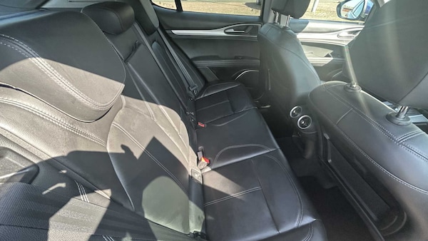 Used Alfa Romeo Stelvio 2019 for sale - 76192025: Photo 9