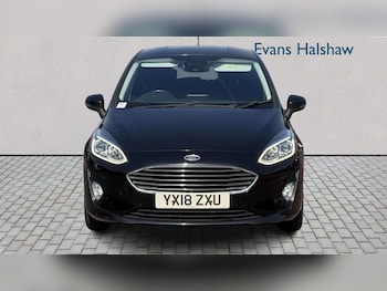 Used Ford Fiesta 2018 for sale - 79523872: Photo