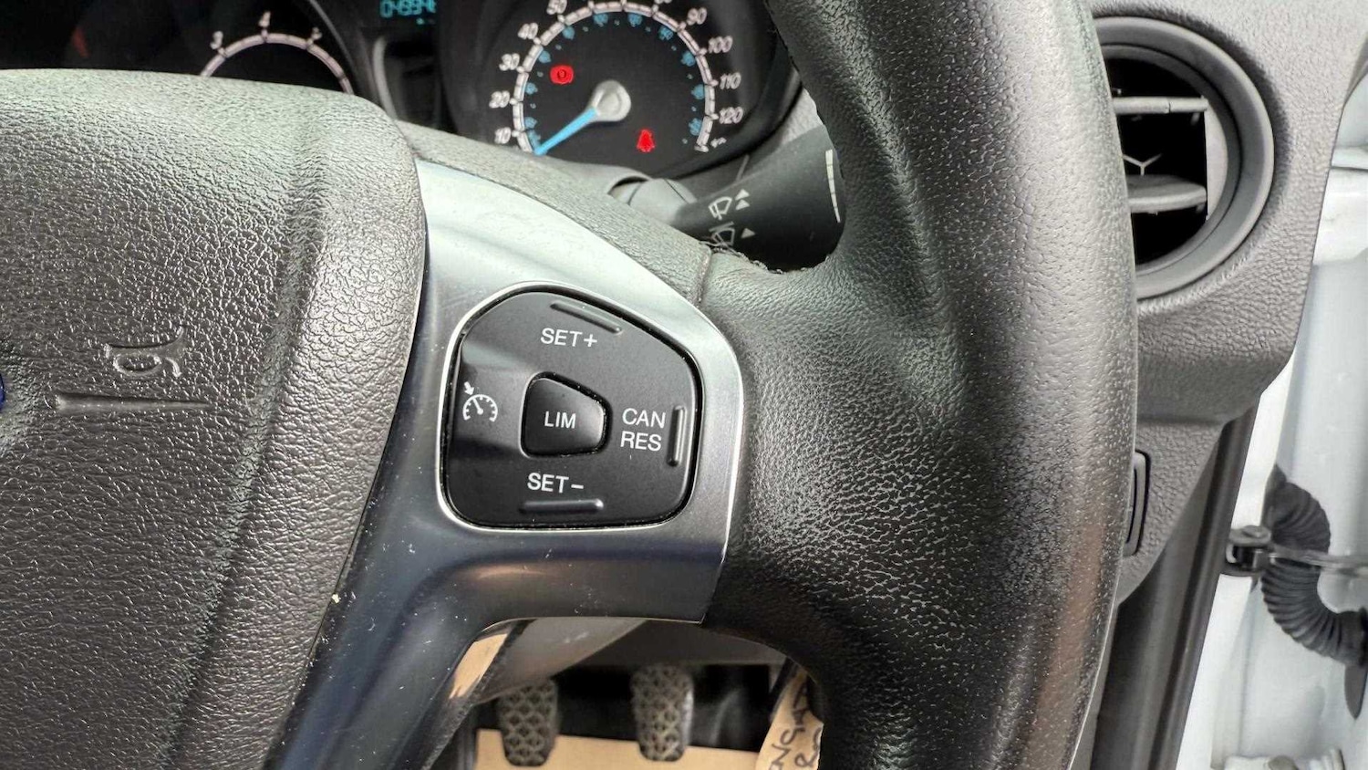 Vehicle 33