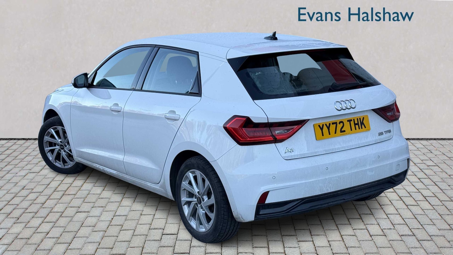 Used Audi A1 2022 for sale - 77103136: Photo 2