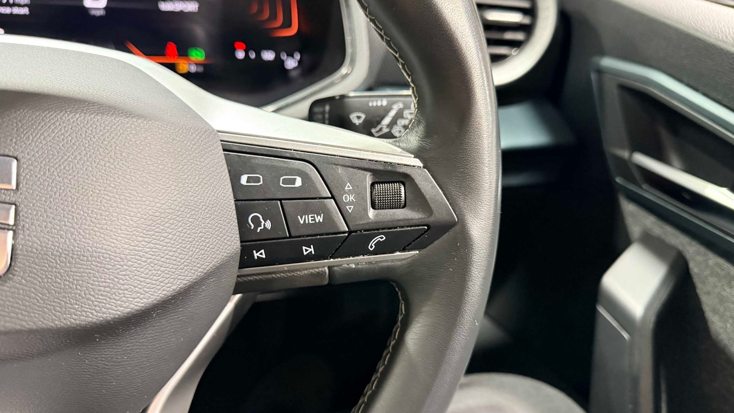 Used SEAT Arona 2023 for sale - 77232930: Photo 26