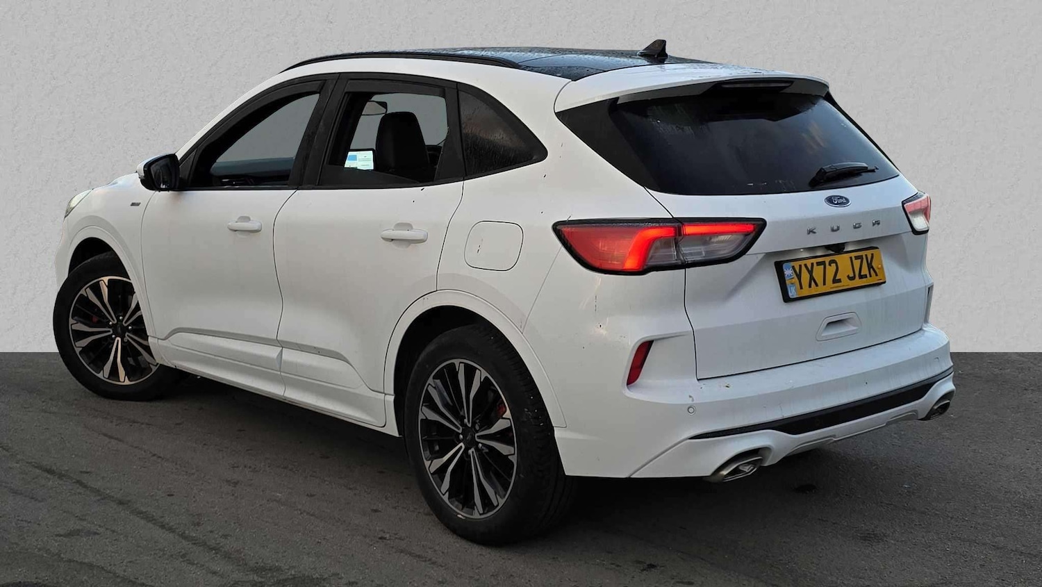 Used Ford Kuga 2022 for sale - 76100624: Photo 2