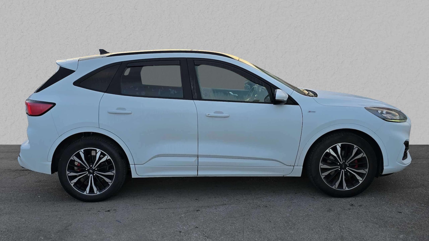 Used Ford Kuga 2022 for sale - 76100624: Photo 3
