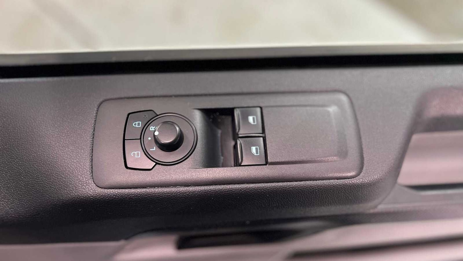 Used Ford Transit Custom 2024 for sale - 77972914: Photo 19