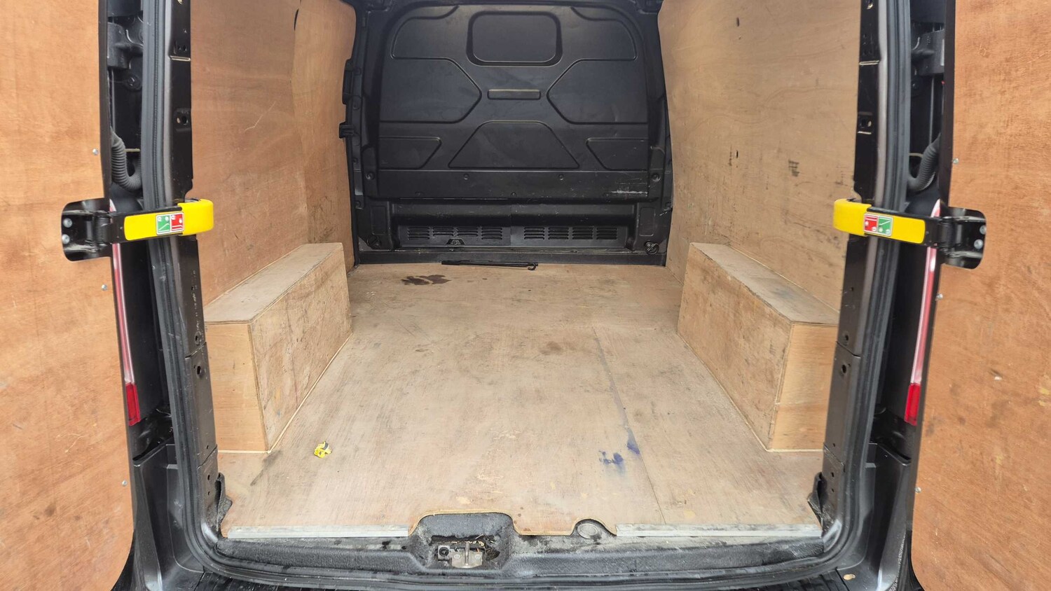 Used Ford Transit Custom 2022 for sale - 76515512: Photo 10