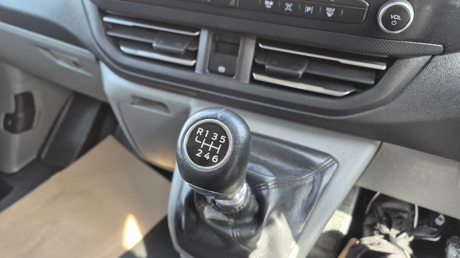 Used Ford Transit Custom 2024 for sale - 78173522: Photo 16