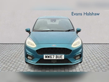 Used Ford Fiesta 2017 for sale - 76928974: Photo