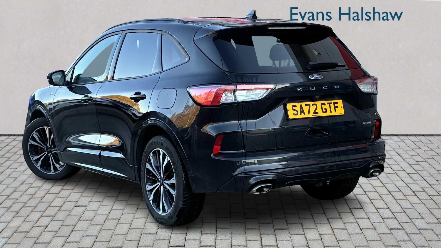 Used Ford Kuga 2022 for sale - 76789371: Photo 2