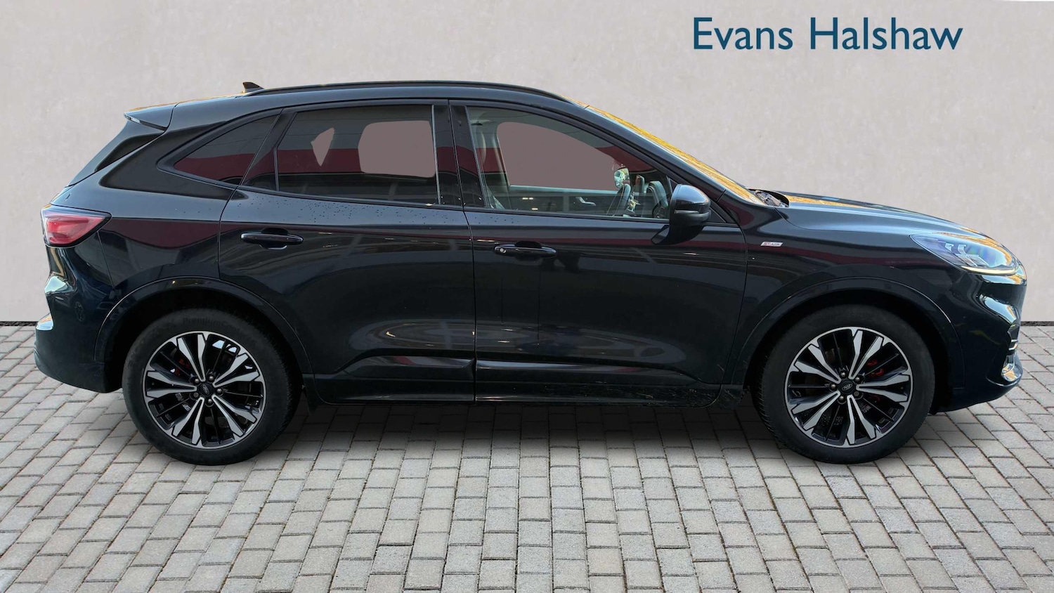 Used Ford Kuga 2022 for sale - 76789371: Photo 3